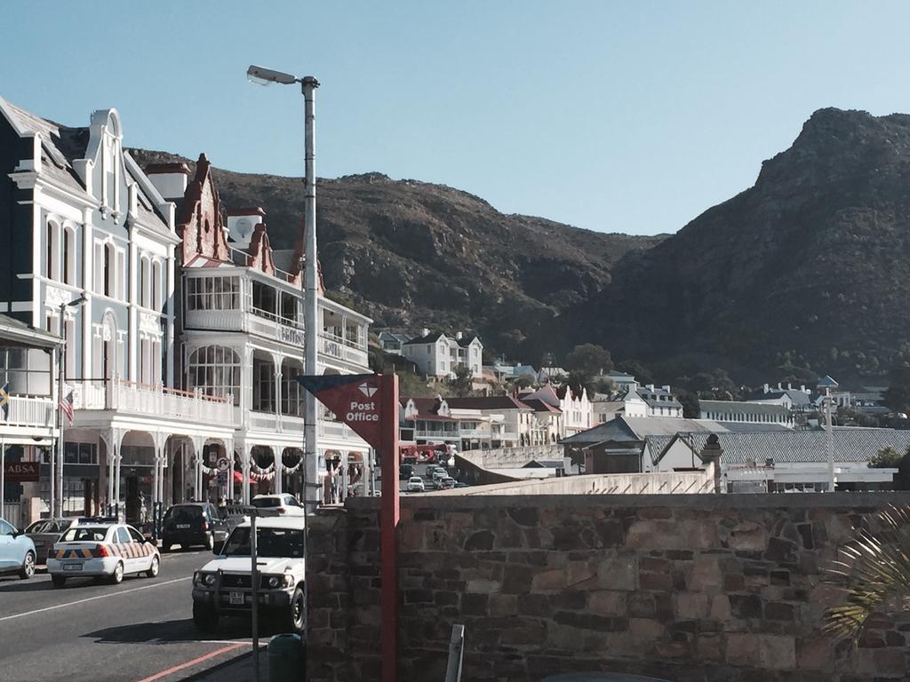 Port Of Call Simonʼs Town Kültér fotó