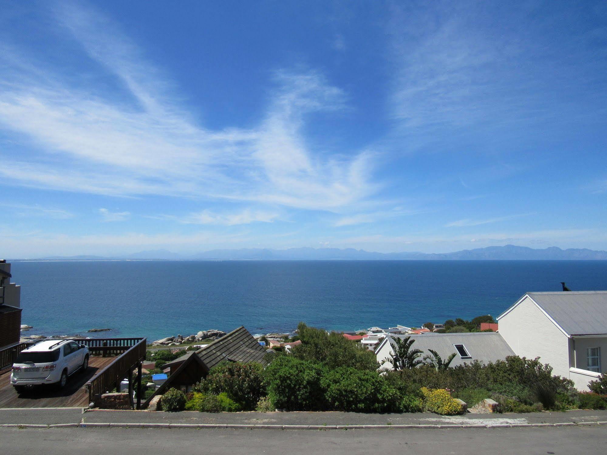 Port Of Call Simonʼs Town Kültér fotó